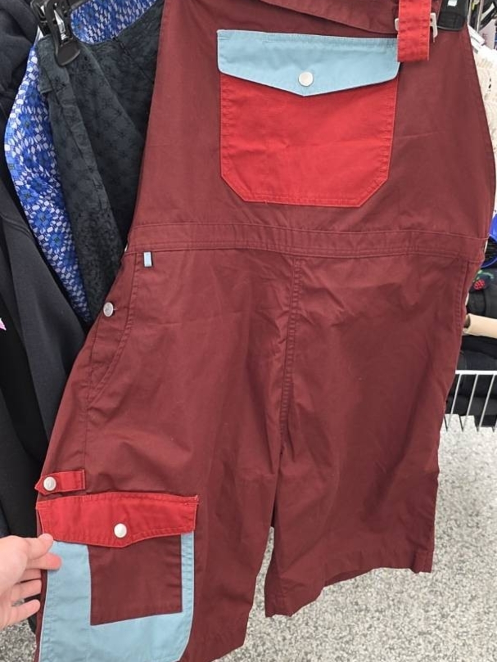 Fjallraven Samlaren Dungaree Short Overalls with Light Blue and Red Accents - Picture 3 of 3